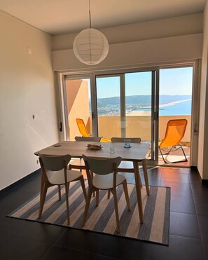 Dining - Nazareth Sun - Fantastic Views (Nazaré)