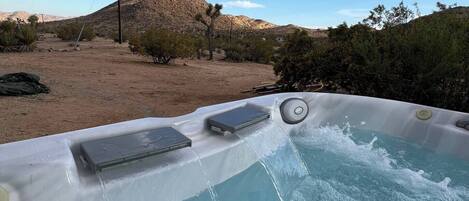 Baignoire à remous extérieure