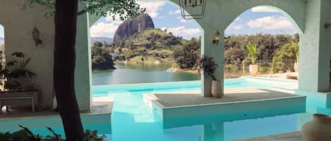 Outdoor pool, pool loungers