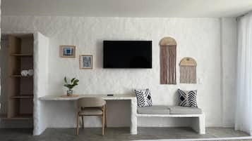 Deluxe Double Room, Balcony, Lake View