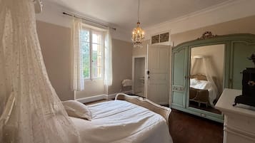 1 camera, Wi-Fi gratuito, lenzuola