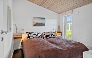 3 Schlafzimmer, Reisekinderbett, kostenloses WLAN