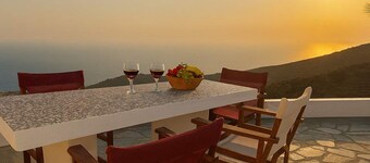 Folegandros Galano Hideaway - Peaceful Sea Views