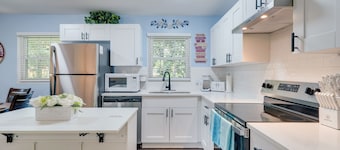 FSU Seminole SpearIt House, Pet Friendly, Tallahassee, FL