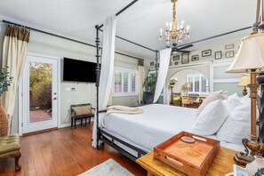 4 chambres, fer et planche à repasser, accès Internet, draps fournis