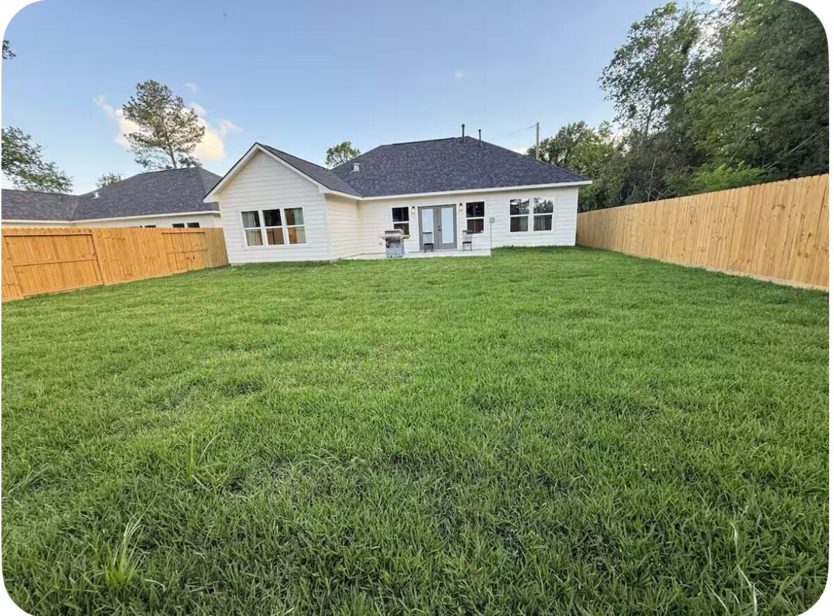Photo 29 of Terrific 3-bedroom 2-bath new construction House 2025 with AC in vibrant Houston