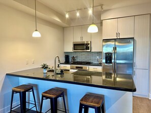 Microwave, oven, stovetop, dishwasher