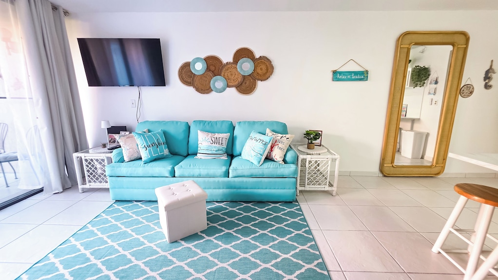 New Fresh Lagoon Blue Beachfront Studio At Coral Beach Hotel, Grand Bahama - Freeport