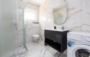 Shower, hair dryer - 1 bedroom gorgeous apartment in Vir (Vir)