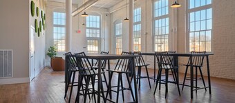 Stylish, Cozy 2BD Apt Near DT Clayton | Pool | Gym