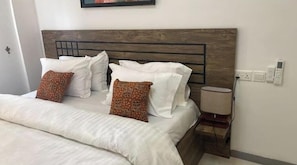 2 bedrooms