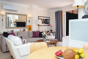 TV connectée, vidéothèque, écrans d'ordinateur