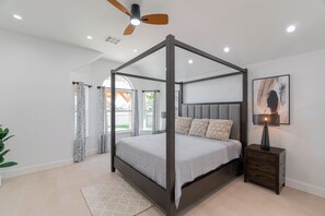 4 bedrooms, WiFi, bed sheets