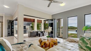 4 dormitorios, escritorio, tabla de planchar con plancha y wifi gratis