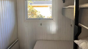 4 Schlafzimmer, B ügeleisen/Bügelbrett, kostenloses WLAN