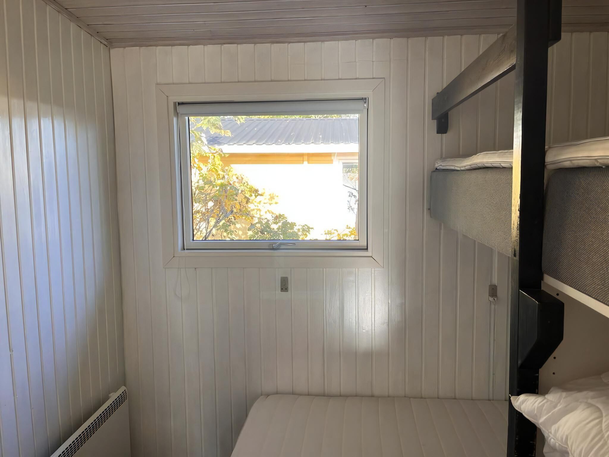 4 slaapkamers, een strijkplank/strijkijzer, gratis wifi