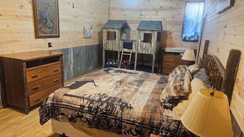 Heaven's Ridge LLC. house