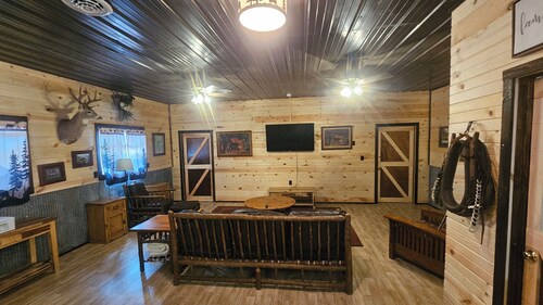 Heaven's Ridge LLC. house