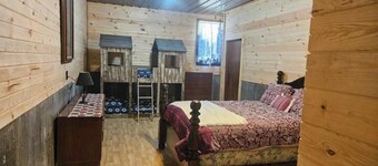 Heaven's Ridge LLC. house