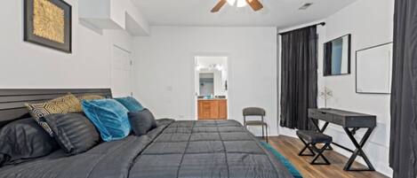 4 bedrooms, iron/ironing board, WiFi, bed sheets