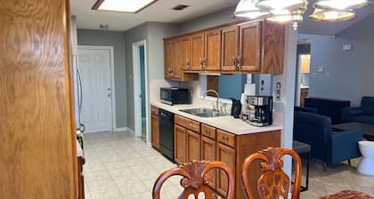 3 BEDROOMS 2 BATHS W/ LARGE BACK YARD & PET FRIENDLY IN CALALLEN!