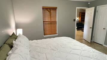 3 chambres, fer et planche Ă repasser, Wi-Fi gratuit, draps fournis