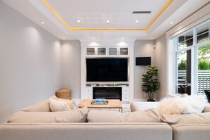 تلفزيون ذكي