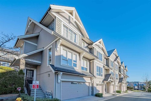 Beautiful Townhouse  in Downtown Coquitlam