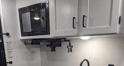 2024 keystone hideout travel trailer