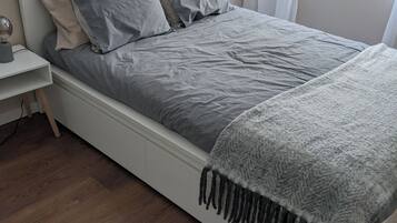 2 bedrooms, free WiFi, bed sheets