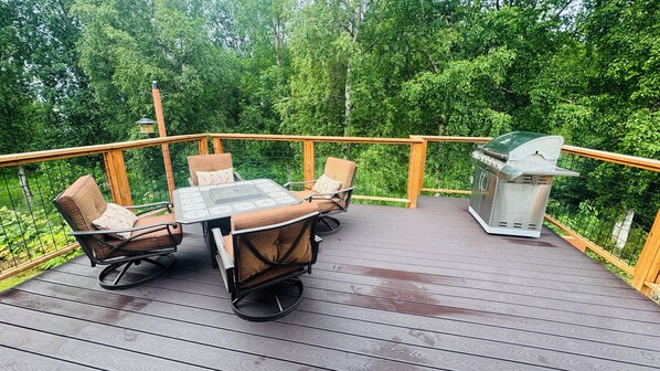 屋外ダイニングエリア