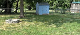 Quaint parkside home