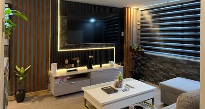 Califnia Gardens Square