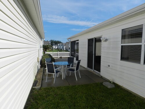 Charming 2-bedroom Patio Villa in The Villages