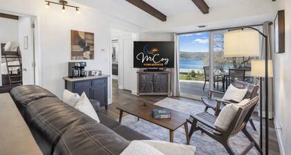 Lakeview Getaway at Kimberling Crossing