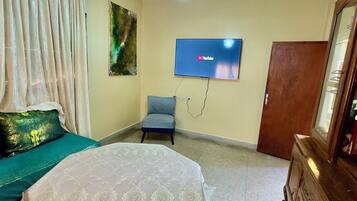 2 Schlafzimmer, Bügeleisen/Bügelbrett, kostenloses WLAN, Bettwäsche