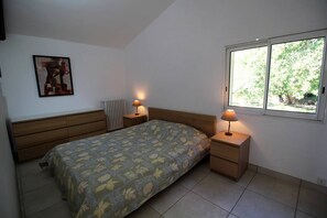 4 bedrooms, free WiFi