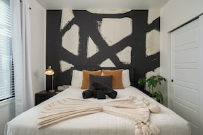 4 chambres, fer et planche à repasser, Wi-Fi, draps fournis
