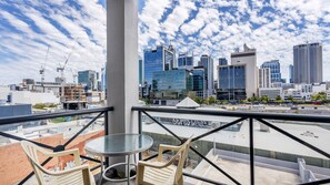 Property grounds - James On The Park Northbridge (Northbridge)