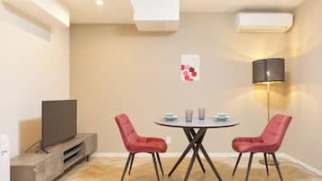 B (2 people) Non Smoking | Free WiFi