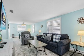 Télévision, table de tennis de table