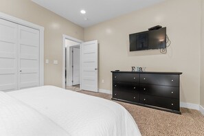 3 habitaciones, tabla de planchar con plancha y wifi gratis