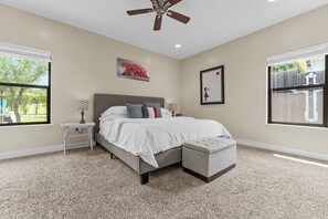 3 bedrooms, iron/ironing board, free WiFi, bed sheets