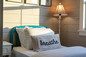 6 chambres, fer et planche à repasser, Wi-Fi gratuit, draps fournis