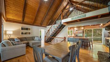 Smart TV, fireplace, ping pong