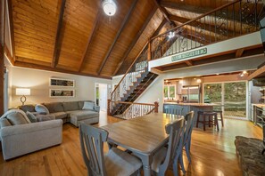 Smart TV, fireplace, ping pong