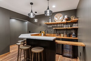 بار (في المنشاة)