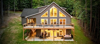 Nottely Retreat - Lakefront | Hot Tub | Game Room
