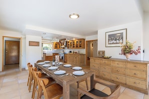 Dining - New Listing! Water & Vine In Sebastopol (Sebastopol)