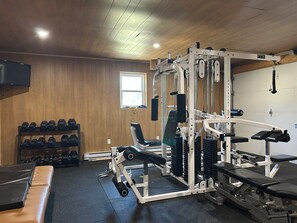 Fitness facility - Charming 3-bedroom house Moose River/Jackman, ME (Moose River)